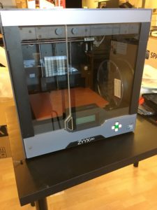ZYYX Pro 3D-tulostimen käyttöönotto
