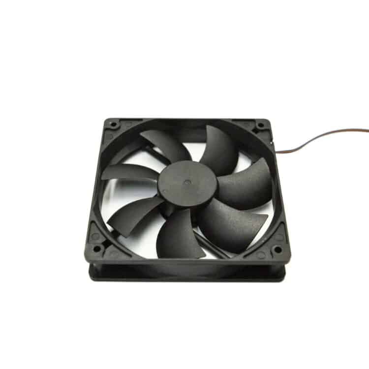 CreatBot PEEK-250 vesijäähdytysjärjestelmän tuuletin